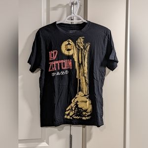 Led Zeppelin t-shirt